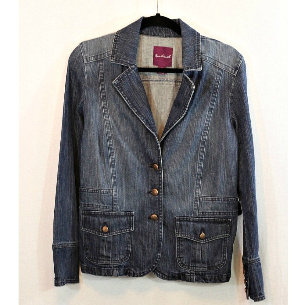 Gloria Vanderbilt denim jacket Medium
